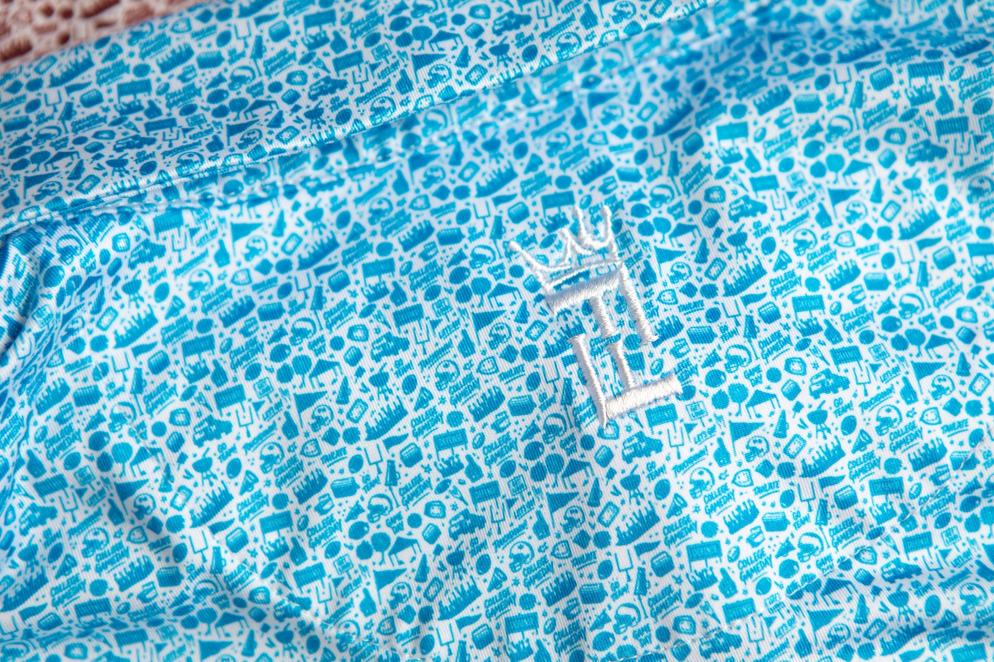 The Tradition polo by Fore Horsemen, print close-up
